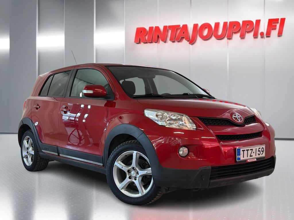 Toyota Urban Cruiser 2010 Punainen