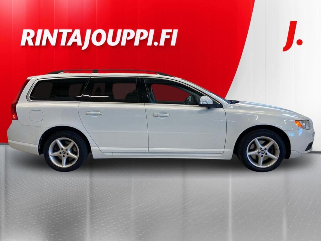 Volvo V70 2,4D Momentum aut 2010, photo 7/29