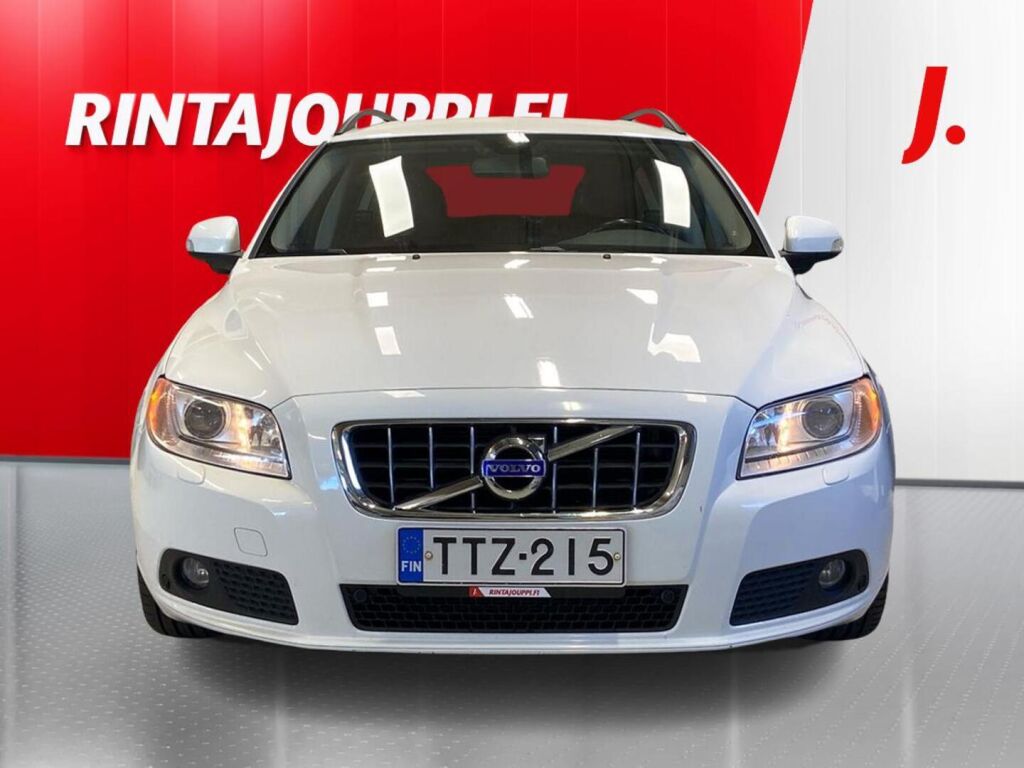 Volvo V70 2,4D Momentum aut 2010, photo 4/29