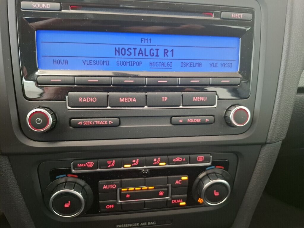 Volkswagen Golf 2010 Sininen