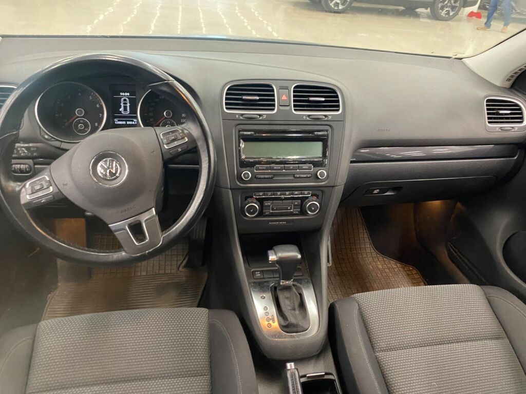 Volkswagen Golf 2010 Sininen