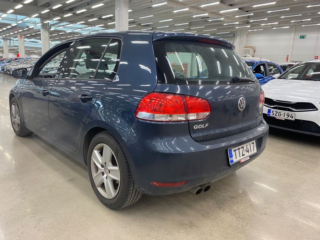Volkswagen Golf 2010 Sininen