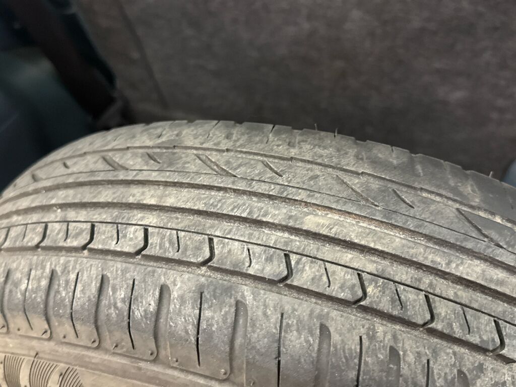 Toyota Yaris 2003 Hopea