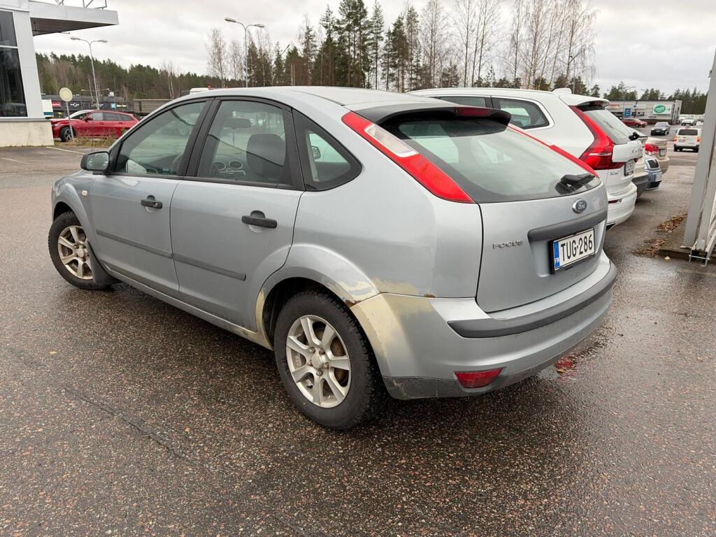 Ford Focus 2005 Harmaa