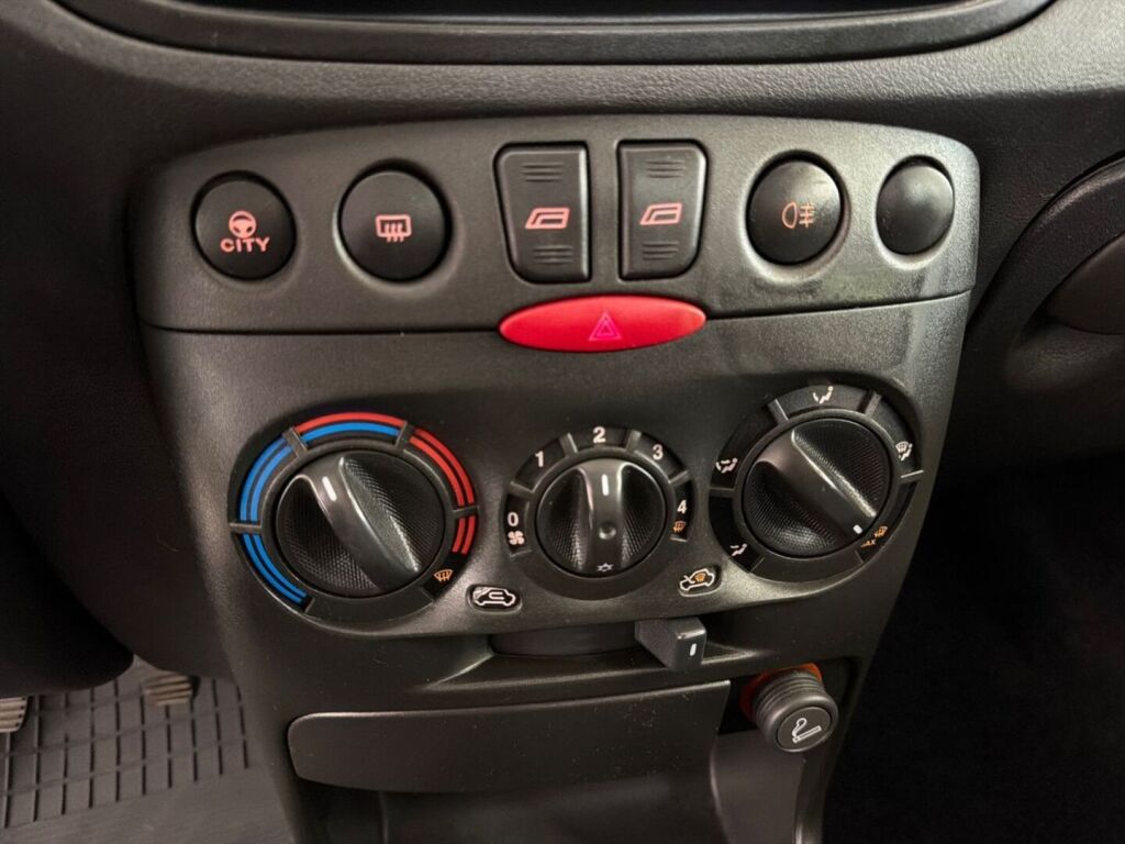 Fiat Punto 2005 Sininen