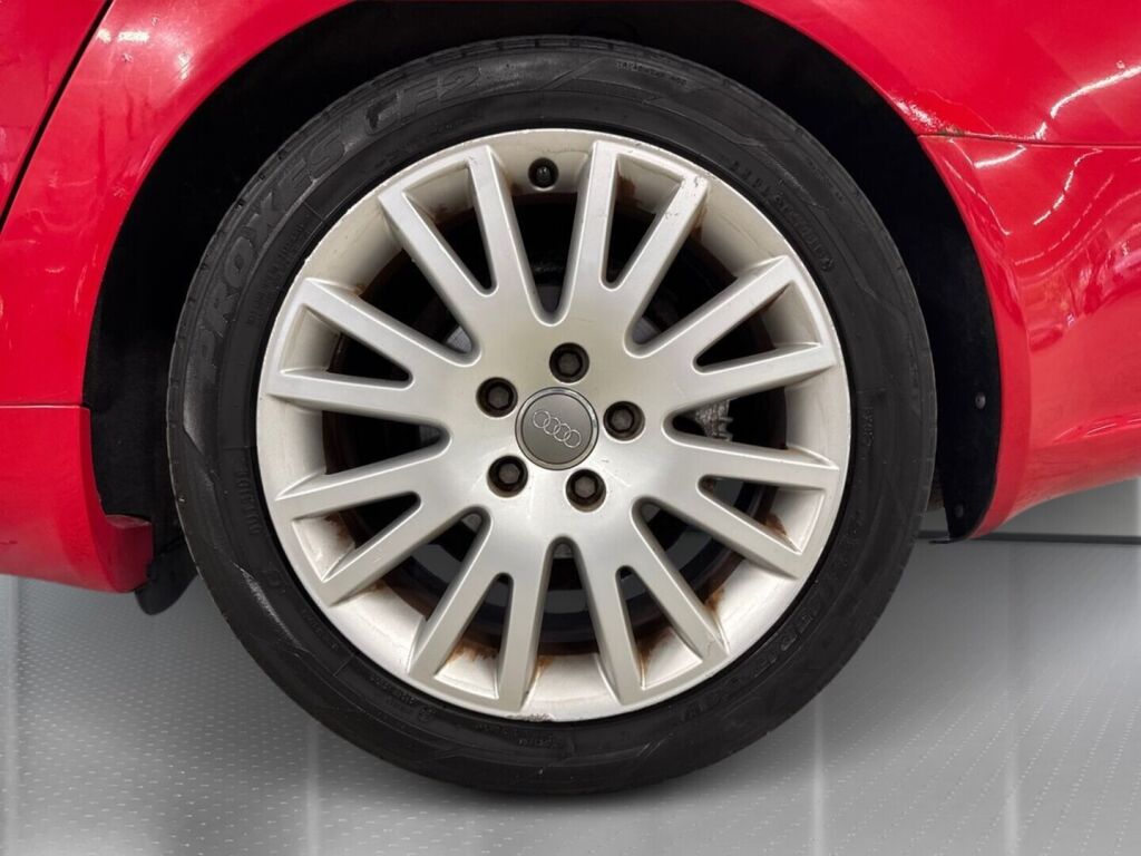 Audi A4 2006 Punainen