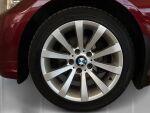 BMW 318 2012 Punainen