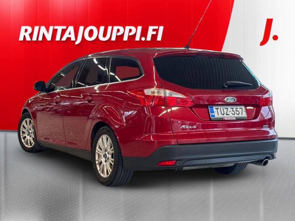 Ford Focus 2011, photo 3/18