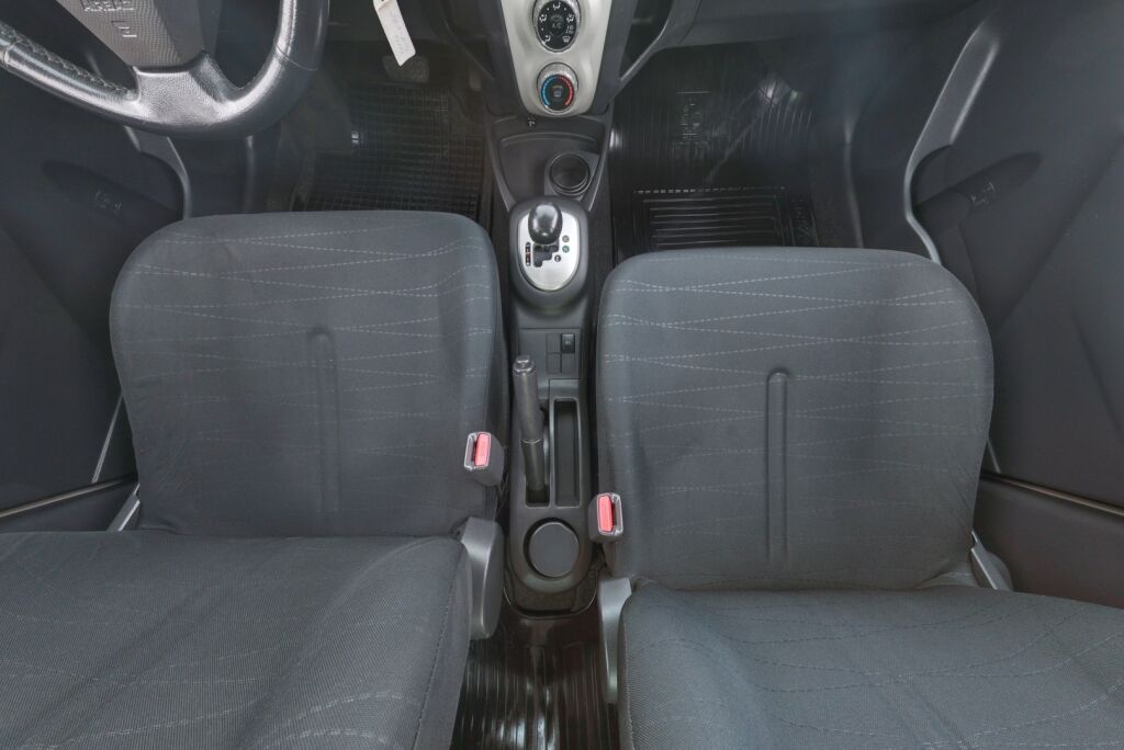 Toyota Yaris 2006 Sininen