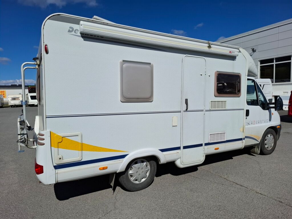 Dethleffs ADVANTAGE T5841 2004 Valkoinen