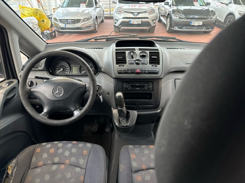 Mercedes-Benz Vito 2007 Musta