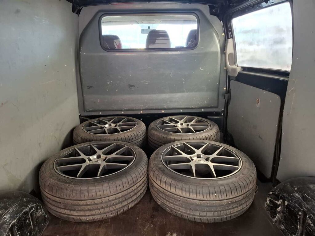 Mercedes-Benz Vito 2007 Musta