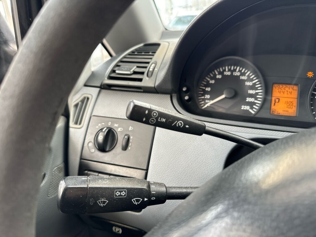 Mercedes-Benz Vito 2007 Musta