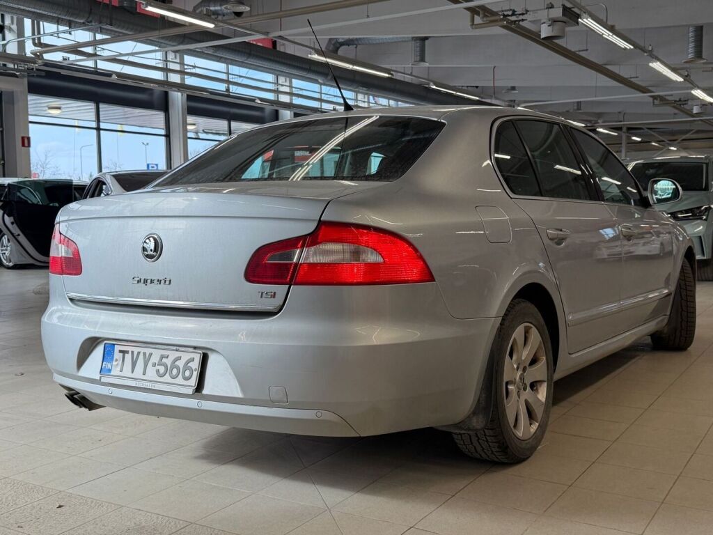 Skoda Superb 2008 Hopea