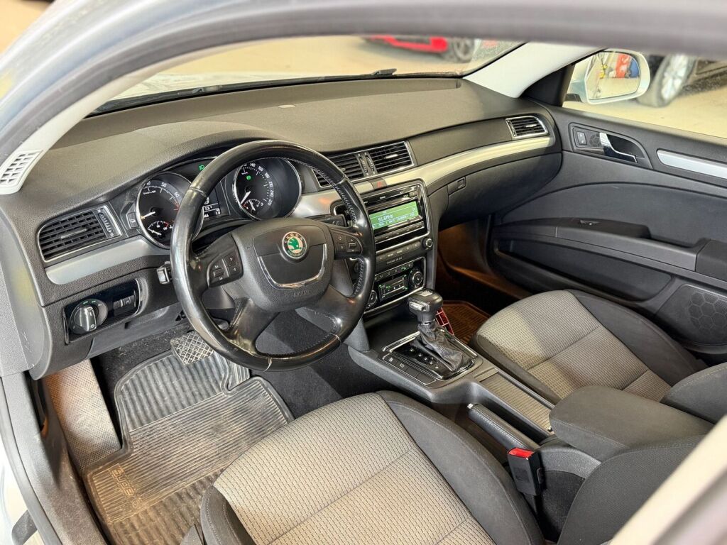 Skoda Superb 2008 Hopea