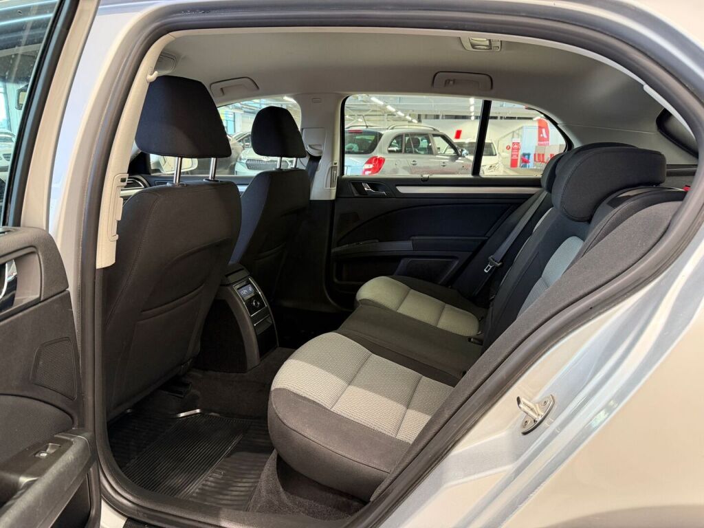 Skoda Superb 2008 Hopea