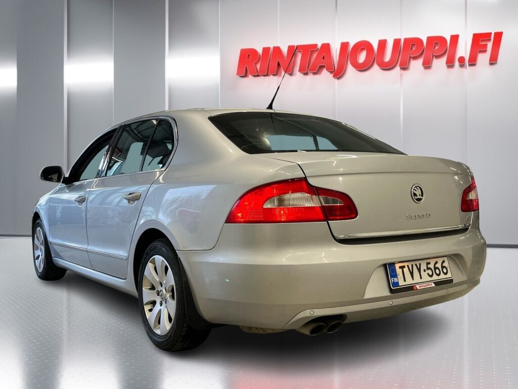 Skoda Superb 2008 Hopea
