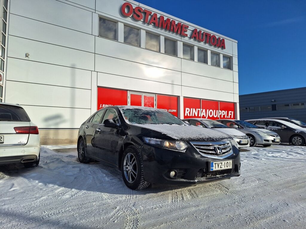 Honda Accord 2012 Musta