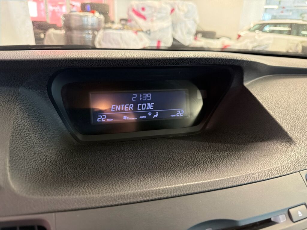 Honda Accord 2012 Musta