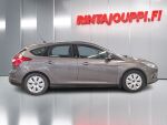 Ford Focus 2012 Ruskea (beige)