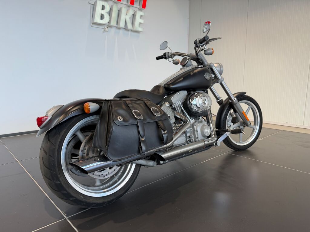 Harley-davidson SOFTAIL 2010 