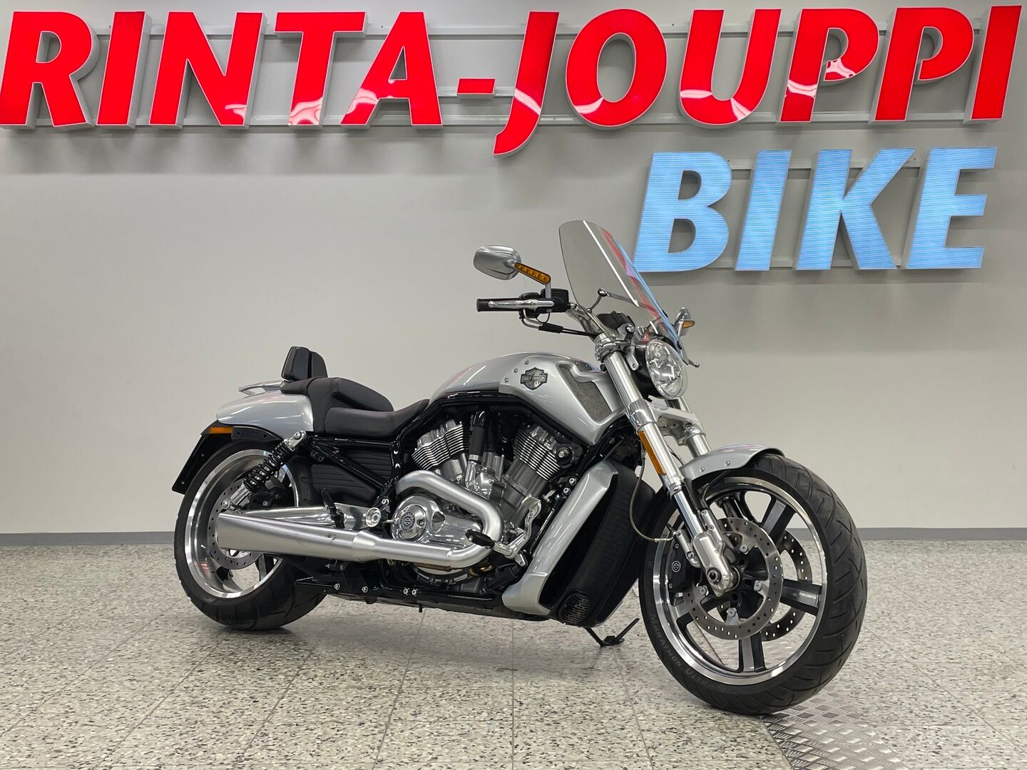 Harley-davidson VRSC