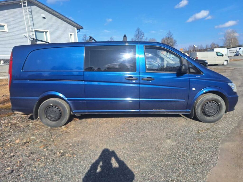 Mercedes-Benz Vito 2012 Sininen