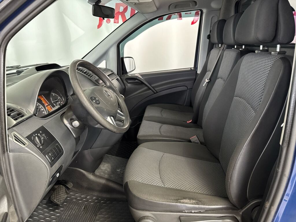 Mercedes-Benz Vito 2012 Sininen