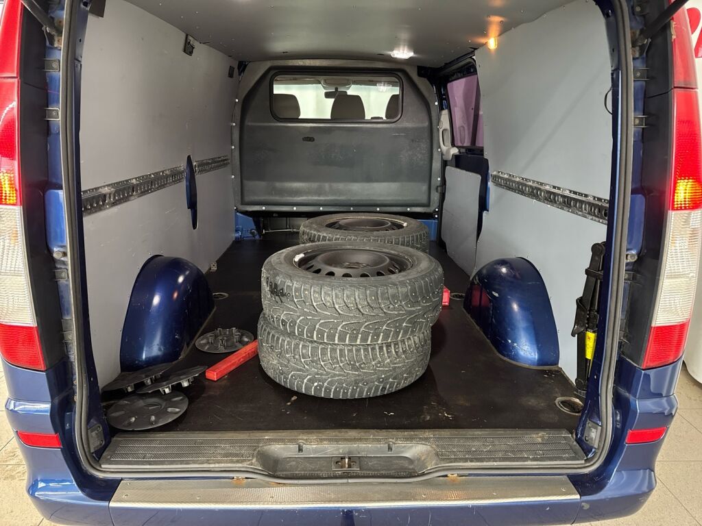 Mercedes-Benz Vito 2012 Sininen