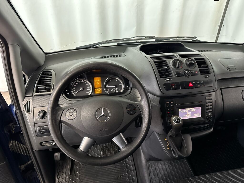 Mercedes-Benz Vito 2012 Sininen