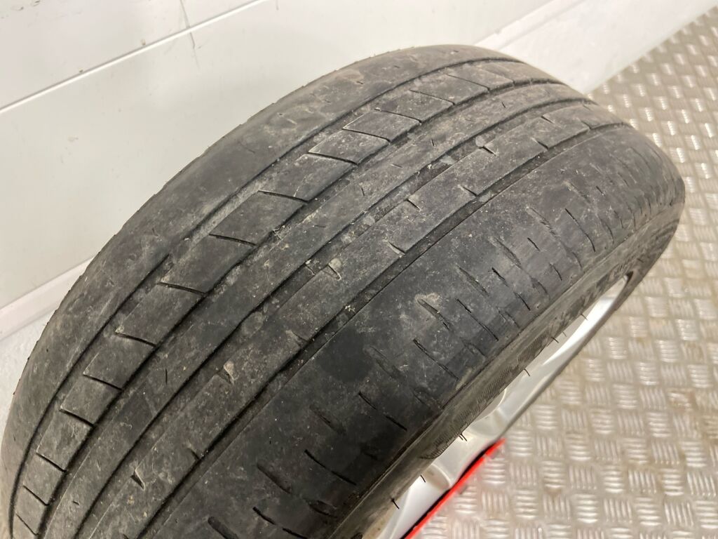 Skoda Superb 2012 Ruskea (beige)