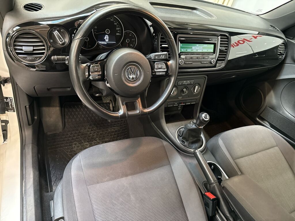 Volkswagen Beetle 2012 Valkoinen