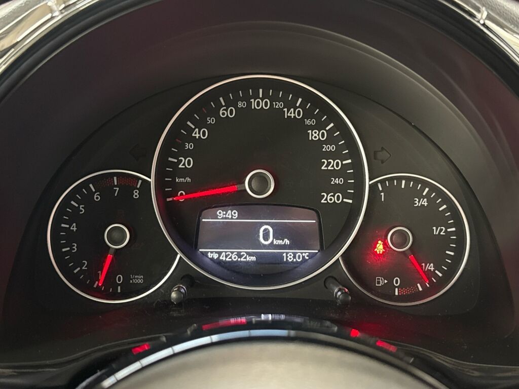 Volkswagen Beetle 2012 Valkoinen