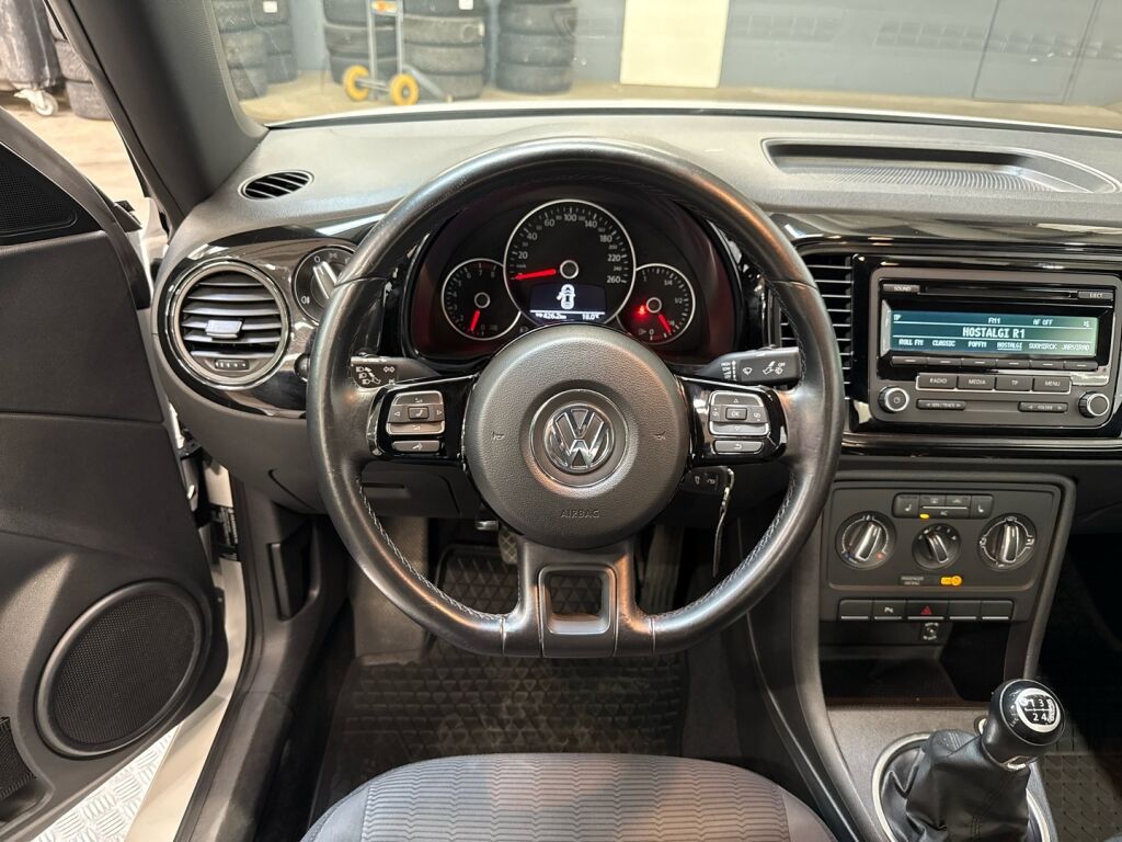 Volkswagen Beetle 2012 Valkoinen