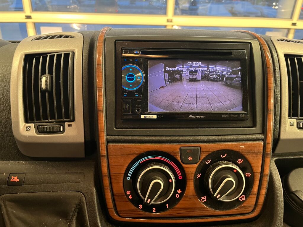 Hymer T 678 PREMIUM 60 2012 Valkoinen