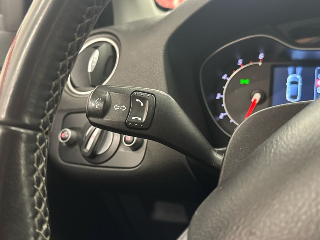 Ford Mondeo 2012 Musta