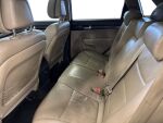 Kia Sorento 2011 Ruskea (beige)