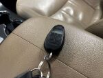 Kia Sorento 2011 Ruskea (beige)