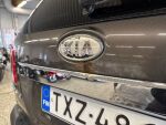Kia Sorento 2011 Ruskea (beige)