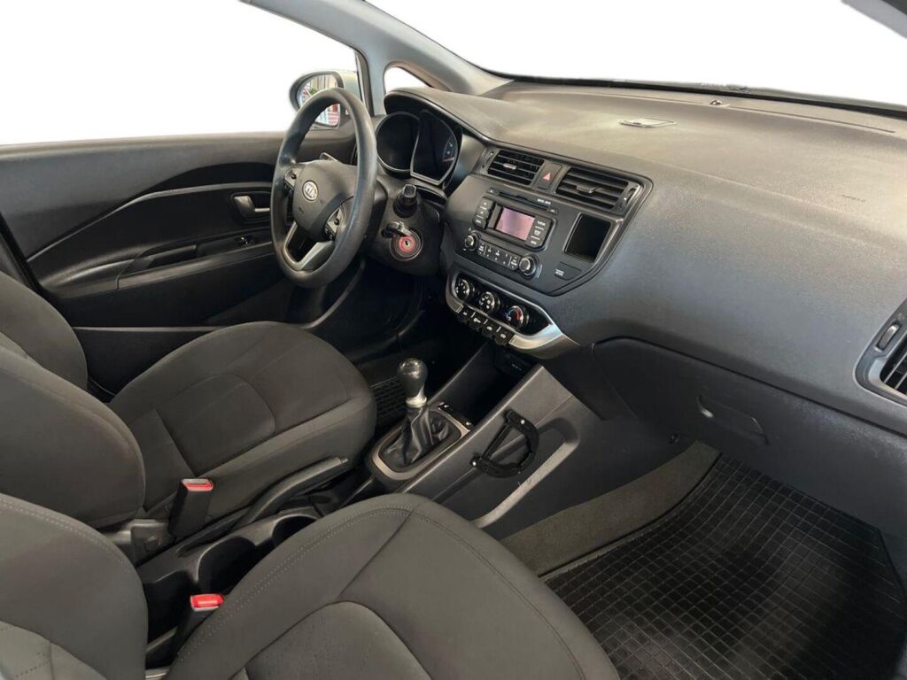 Kia Rio 2011 Ruskea (beige)