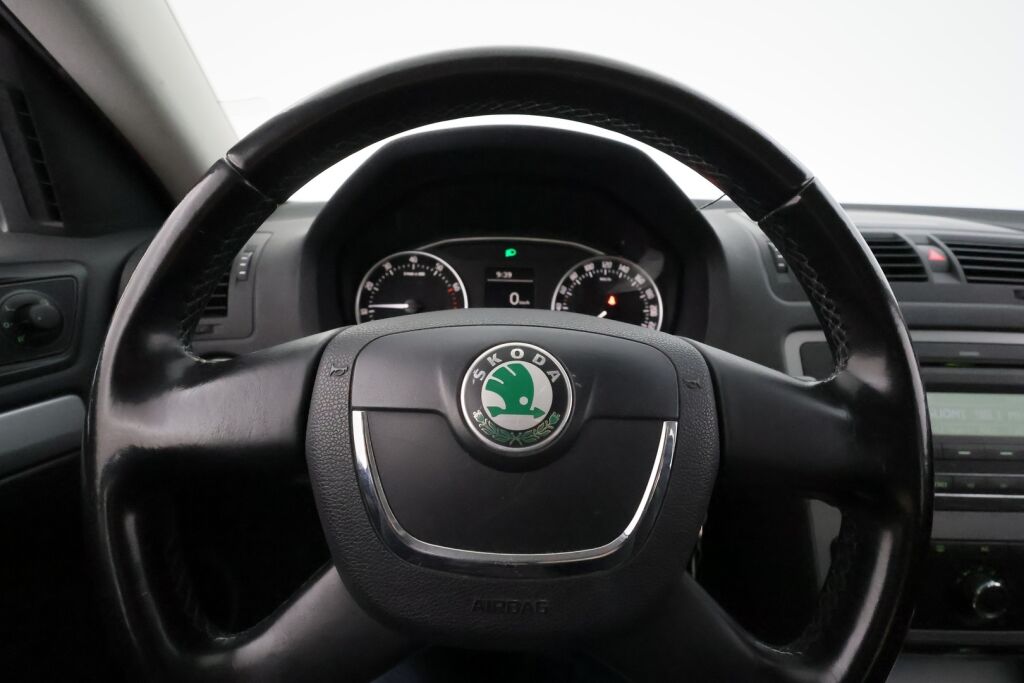 Skoda Octavia 2012 Sininen