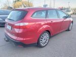 Ford Focus 2012 Punainen