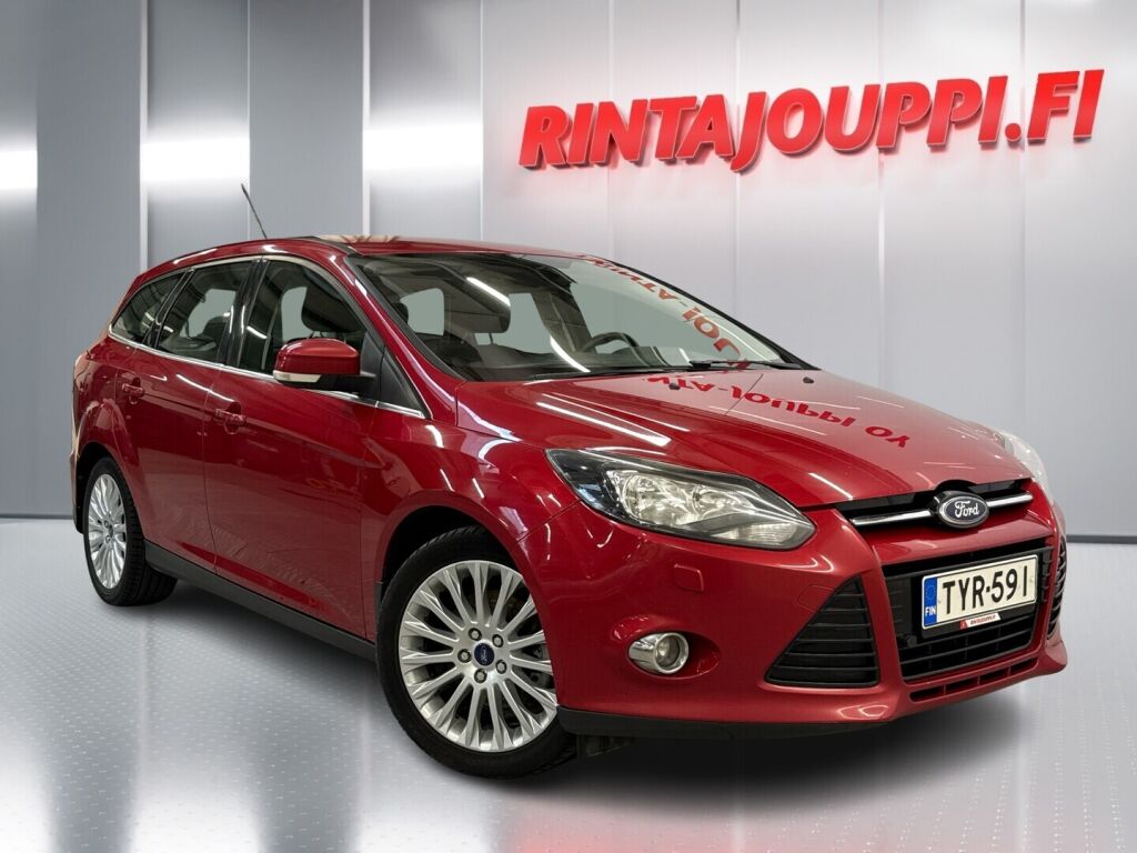 Ford Focus 2012 Punainen