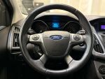 Ford Focus 2012 Punainen