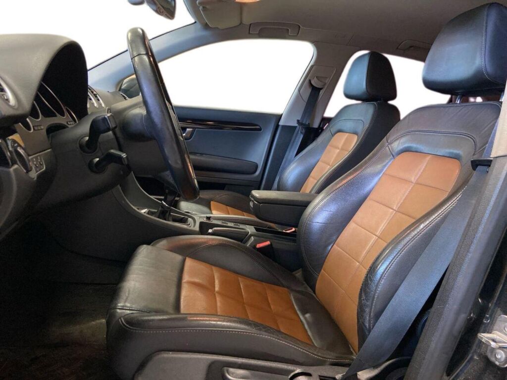 Seat Exeo 2011 Musta