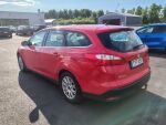 Ford Focus 2012 Punainen