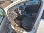 Ford Focus 2012 Valkoinen
