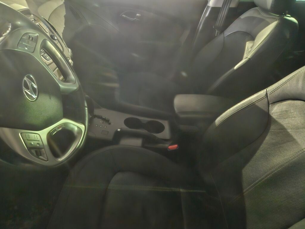 Hyundai ix35 2012 Ruskea (beige)