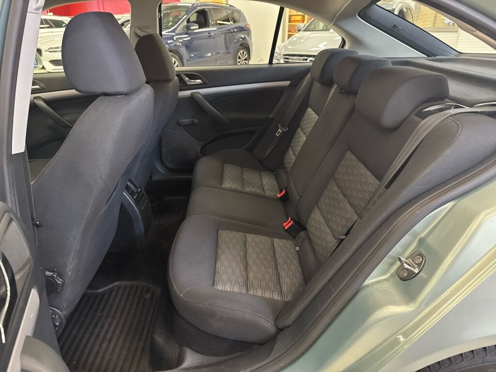 Skoda Octavia 2012 Vihreä