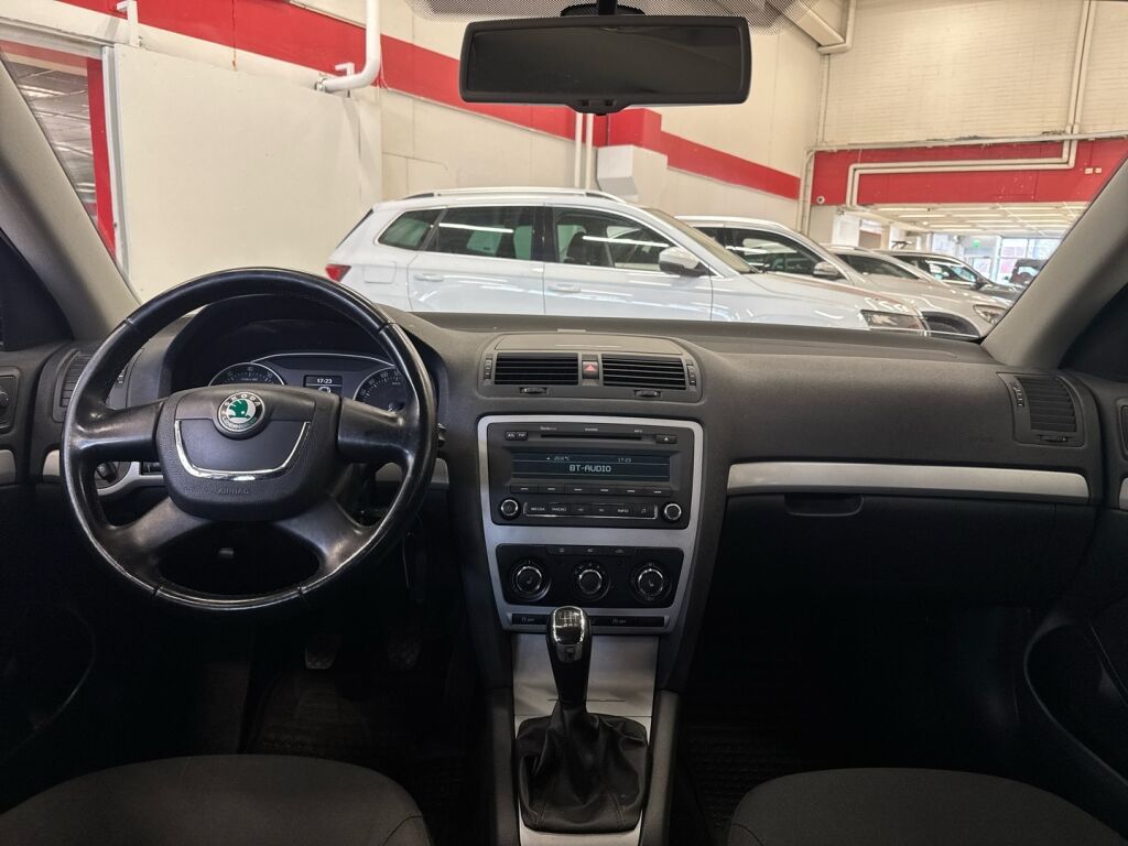 Skoda Octavia 2012 Vihreä